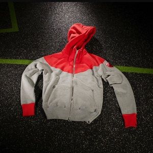 Women’s RARE Nike Loopwheeler Rivalry Windrunner